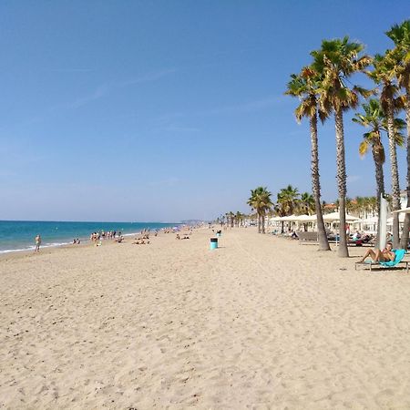 NEW LUXURY SPACIOUS VENDRELL APARTMENT, BEACH AT 4Km El Vendrell Exterior foto