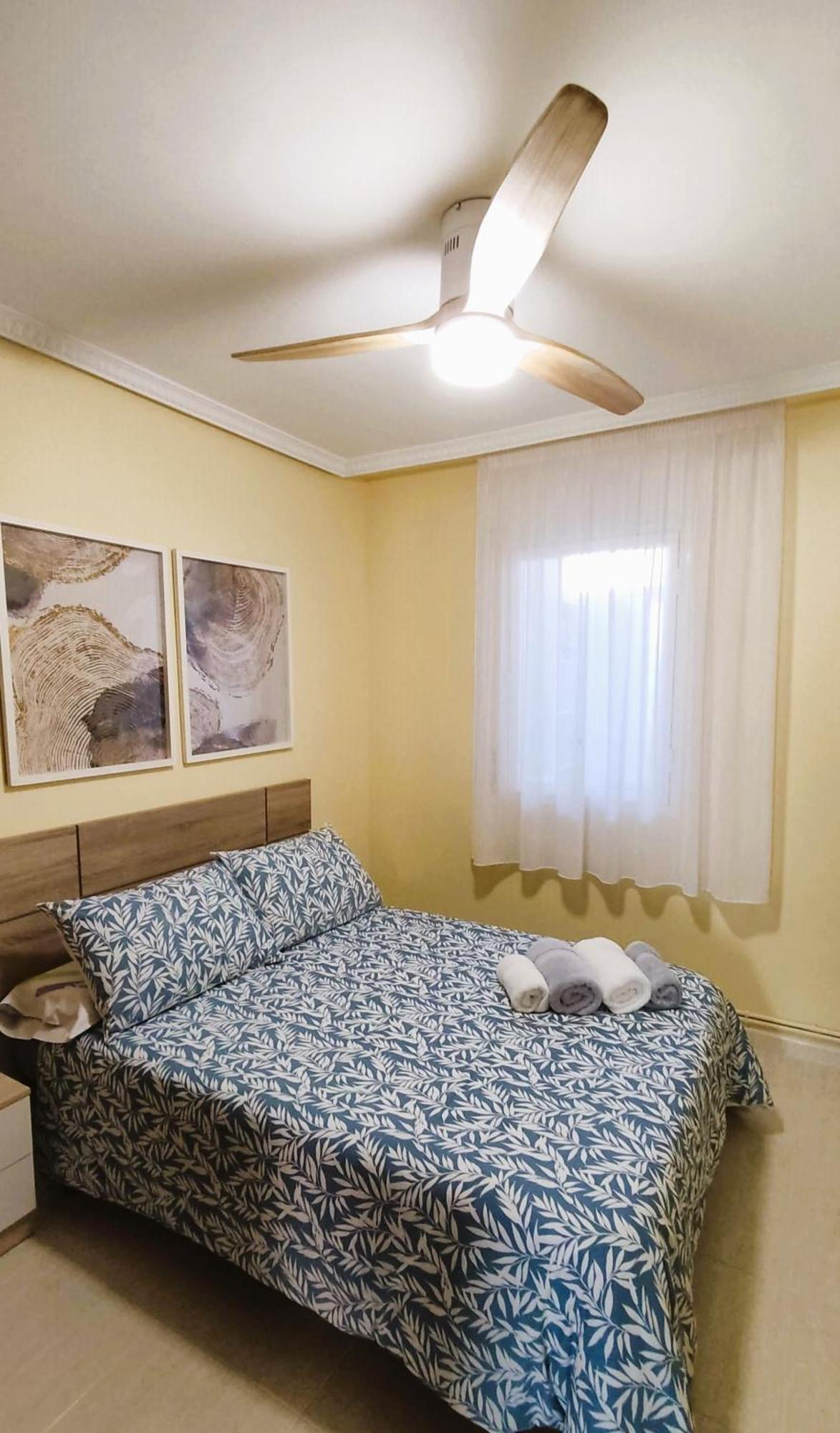 NEW LUXURY SPACIOUS VENDRELL APARTMENT, BEACH AT 4Km El Vendrell Exterior foto