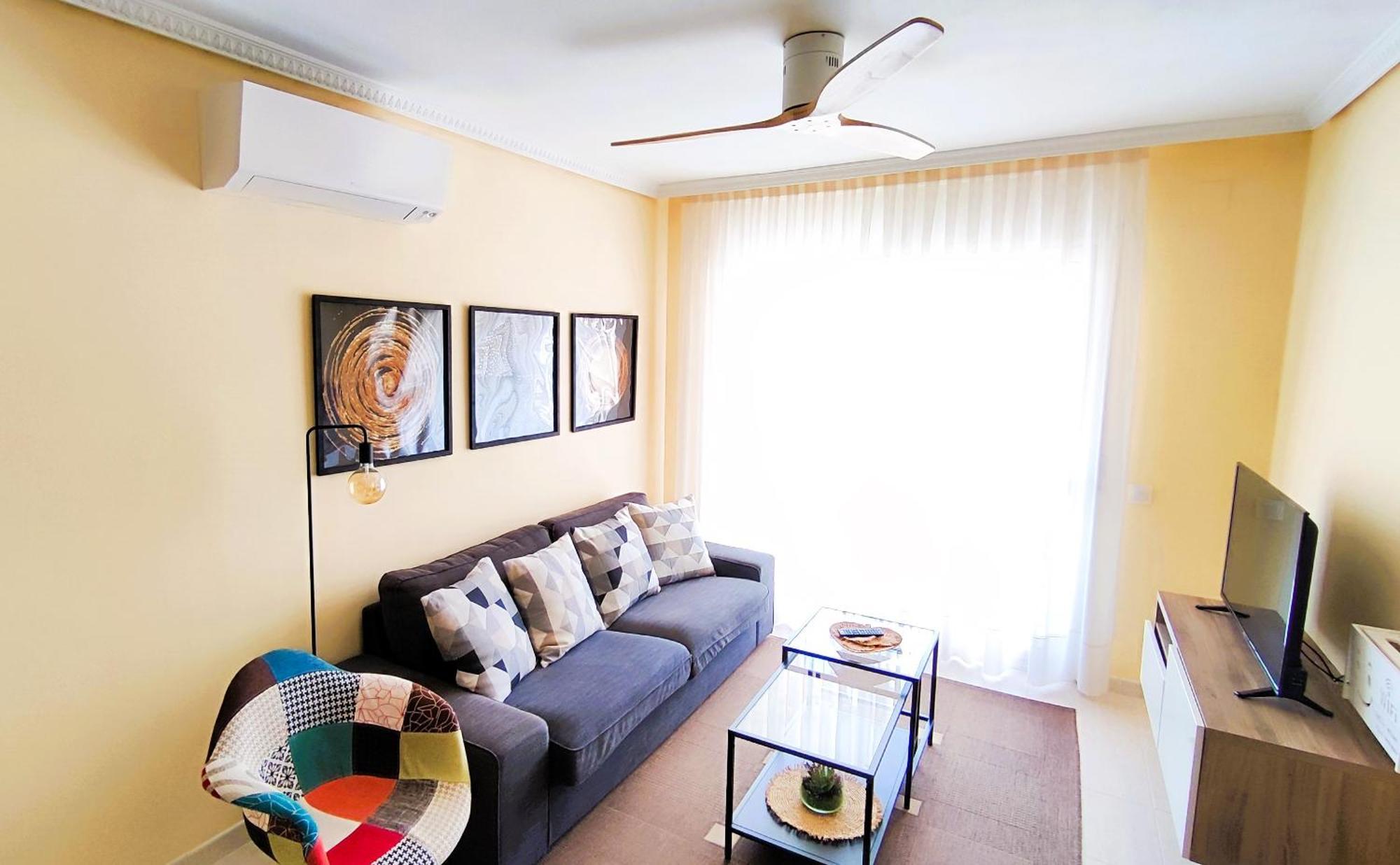 NEW LUXURY SPACIOUS VENDRELL APARTMENT, BEACH AT 4Km El Vendrell Exterior foto