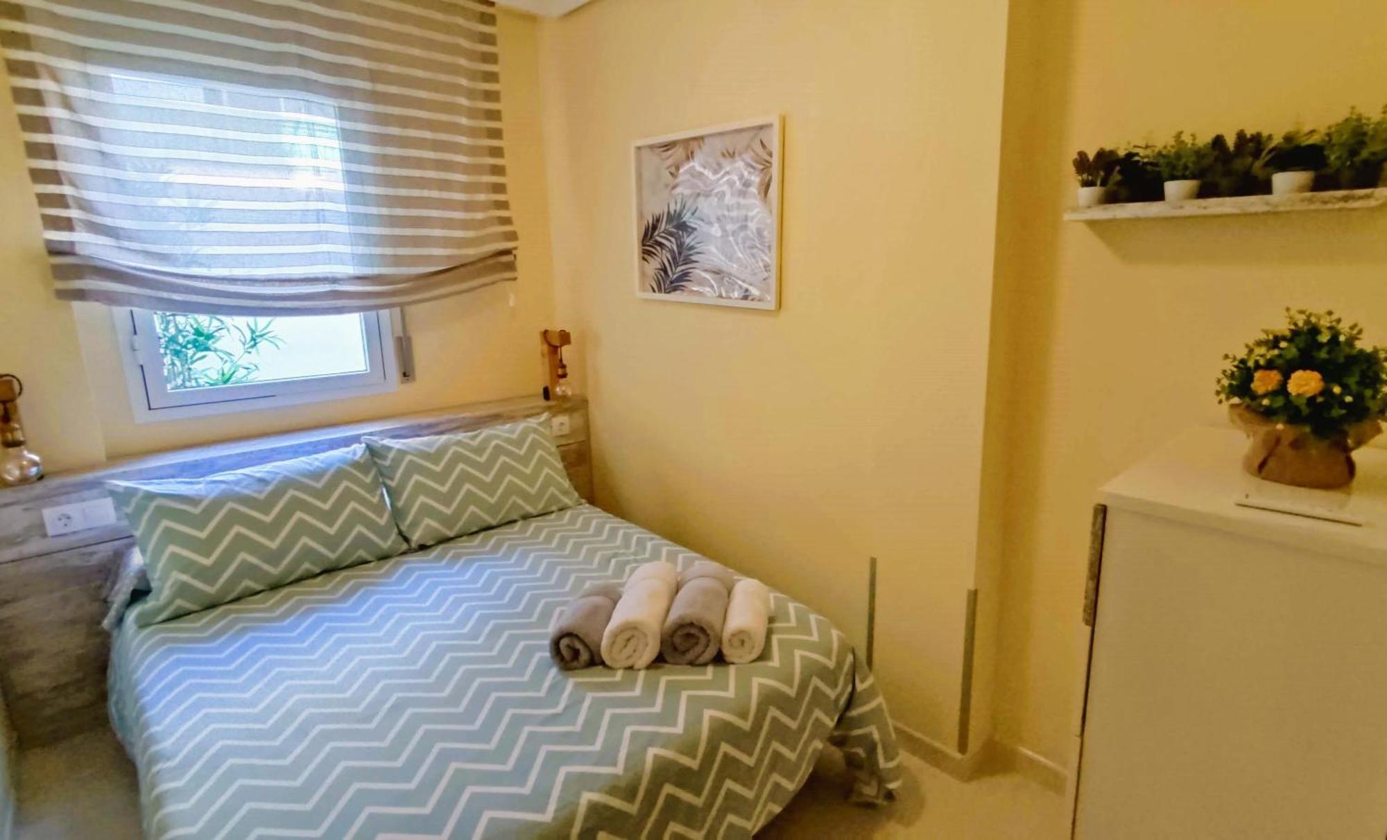 NEW LUXURY SPACIOUS VENDRELL APARTMENT, BEACH AT 4Km El Vendrell Exterior foto