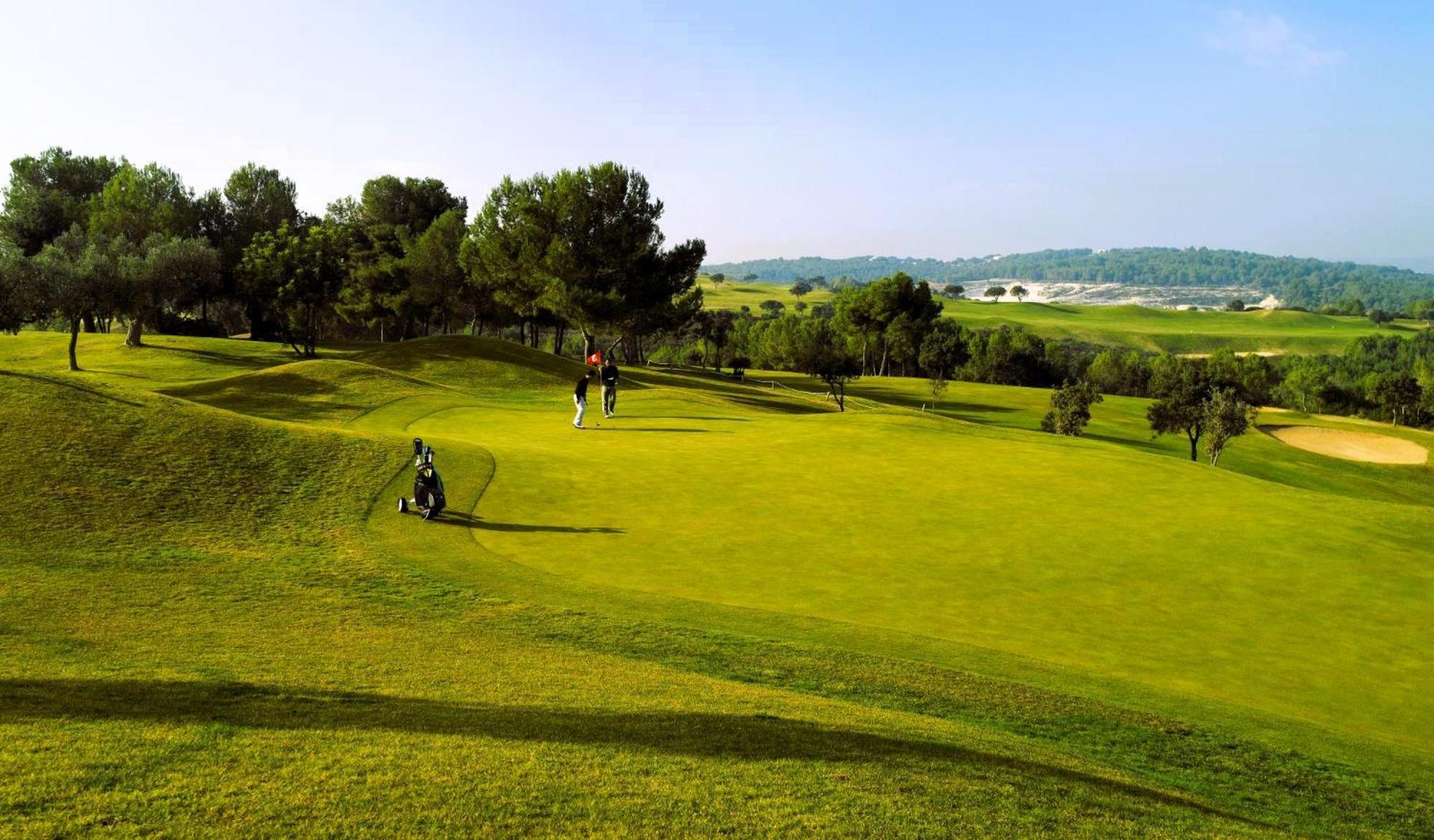 NEW LUXURY SPACIOUS VENDRELL APARTMENT, BEACH AT 4Km El Vendrell Exterior foto